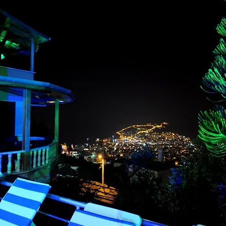 Atavillas Bektas 3 *